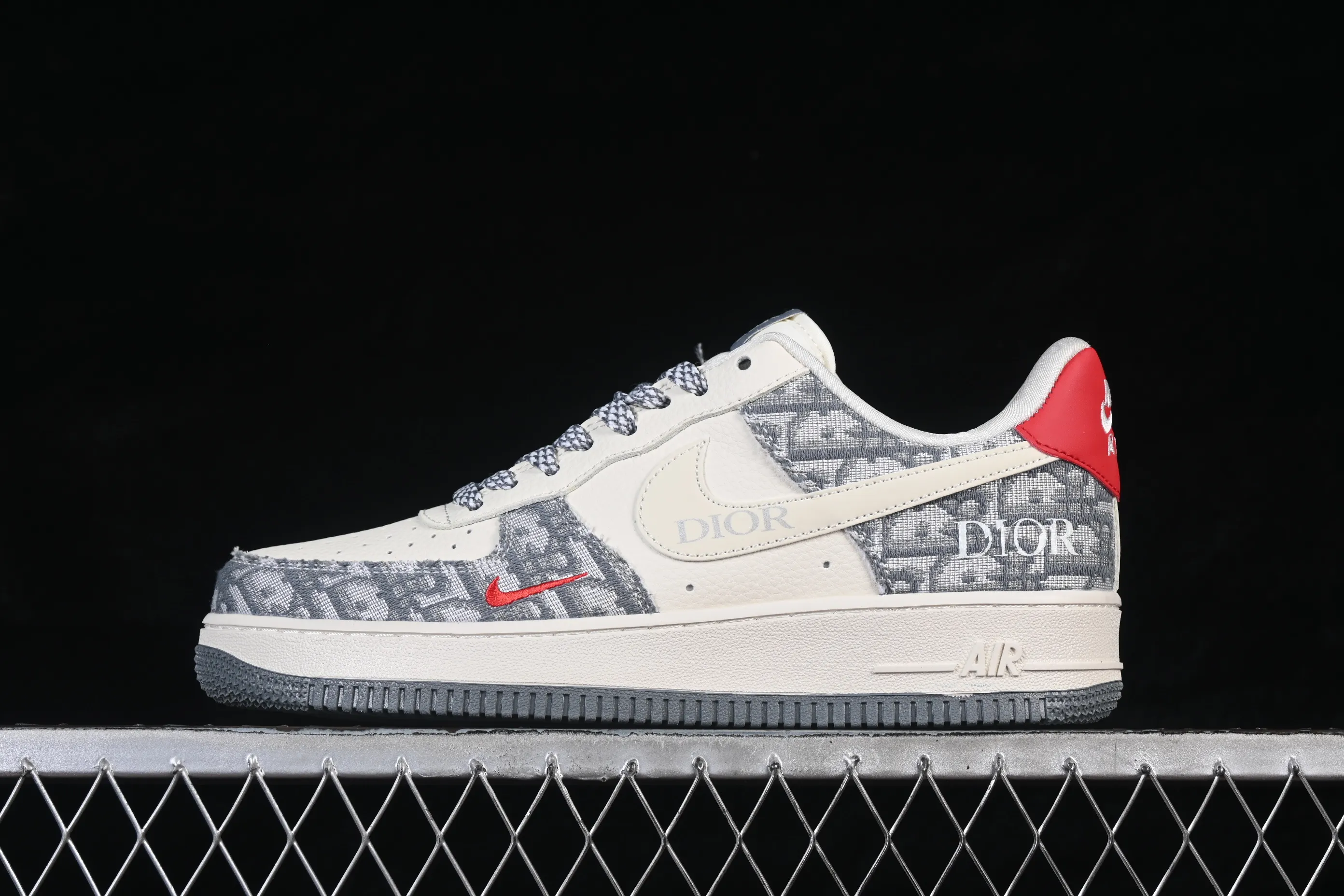 All categories Nk Air Force 1 Air Force series Nk Air Force 1 Low Air Force low-top Nike Air Force 1'07 Low joint model Air Force 1 low-top casual sneakers DN1688-812